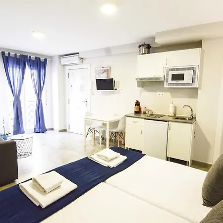 Apartamentos Centro Salecianos Málaga Exterior foto